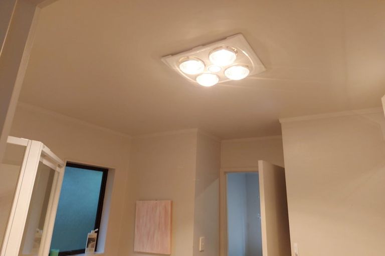 Photo of property in 15 Wainoni Heights, Greenhithe, Auckland, 0632