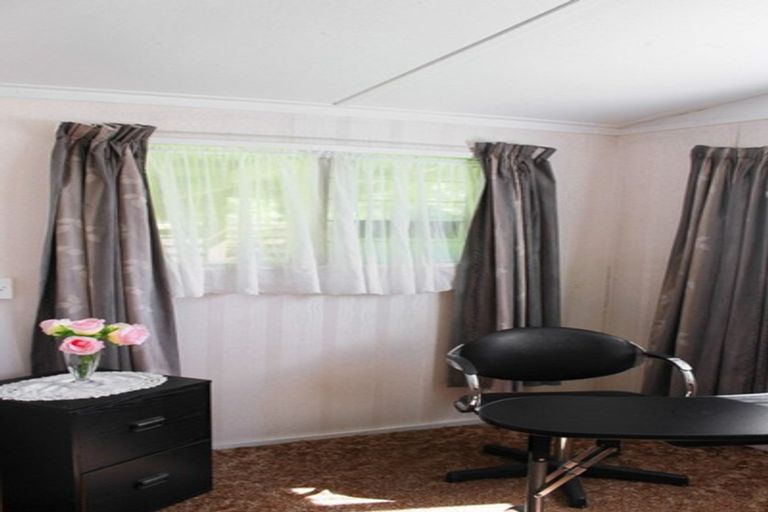 Photo of property in 84 Atkinson Avenue, Otaki Beach, Otaki, 5512