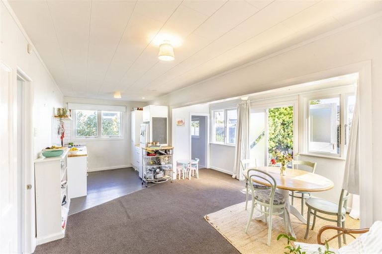 Photo of property in 95 Wellesley Road, Napier South, Napier, 4110