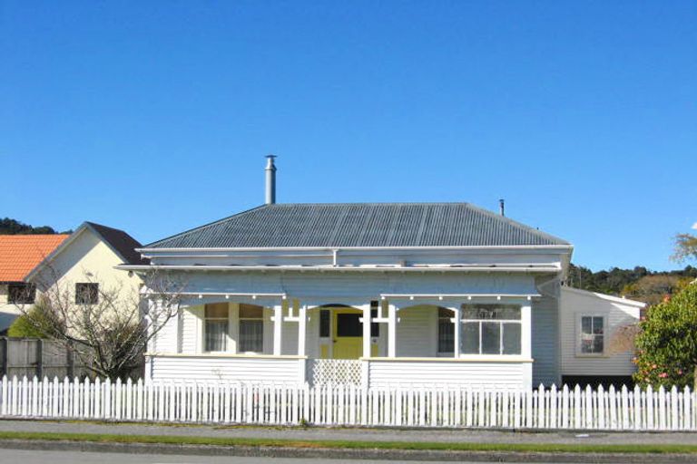 Photo of property in 37 High Street, Greymouth, 7805