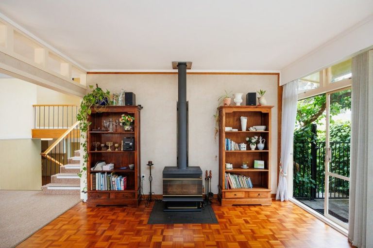 Photo of property in 5 Hokowhitu Court, Hokowhitu, Palmerston North, 4410