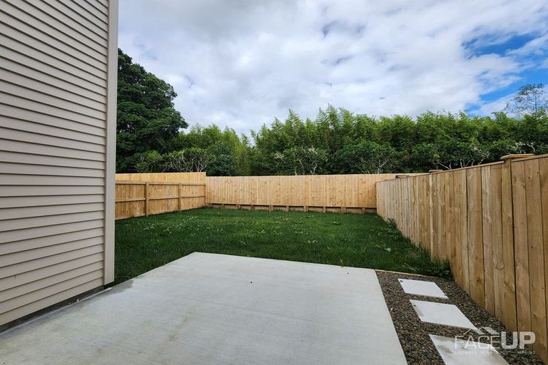 Photo of property in 16 Coast Garden Drive, Hobsonville, Auckland, 0616