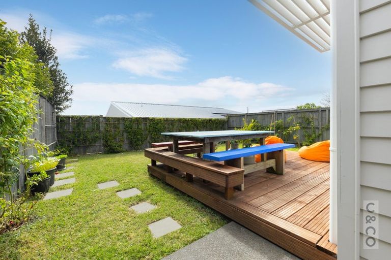 Photo of property in 31 Whenuapai Drive, Whenuapai, Auckland, 0618