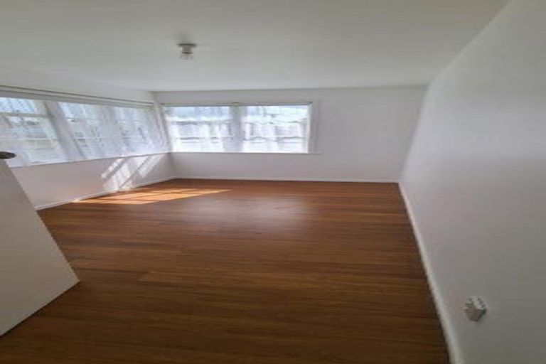 Photo of property in 1 Pinfold Avenue, Hamilton East, Hamilton, 3216