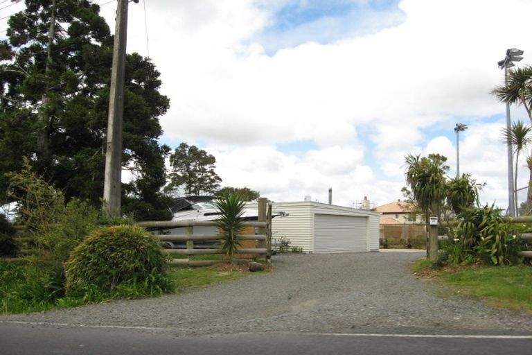 Photo of property in 199 Access Road, Kumeu, 0891