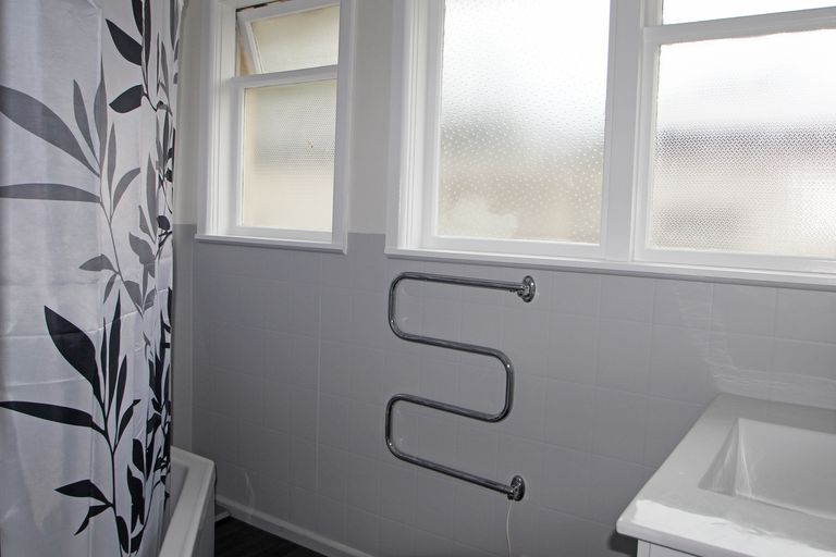 Photo of property in 35 Dacre Street, Oamaru North, Oamaru, 9400