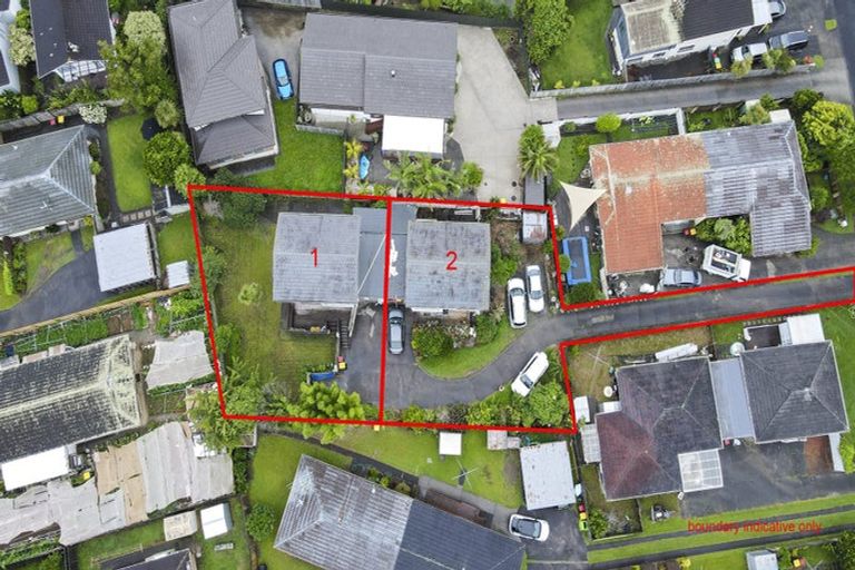 Photo of property in 2/12 Ballater Place, Highland Park, Auckland, 2010