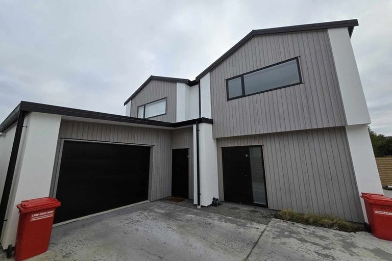Photo of property in 36b Oxford Crescent, Ebdentown, Upper Hutt, 5018