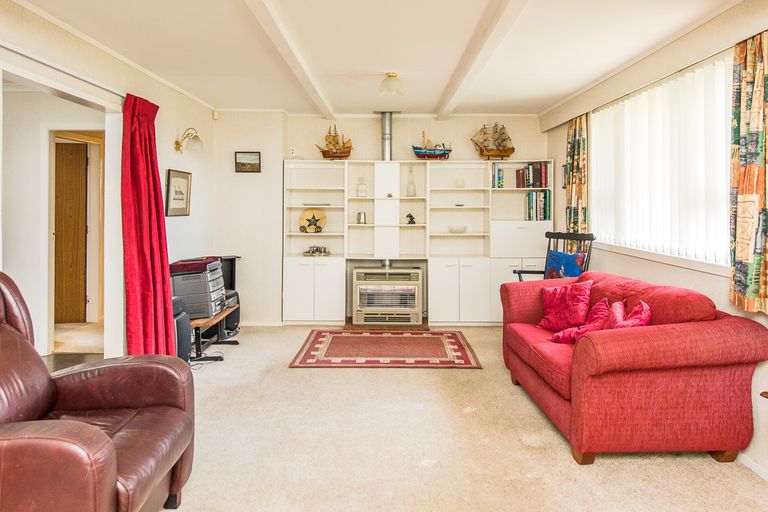 Photo of property in 5 Gibson Place, Dannevirke, 4930