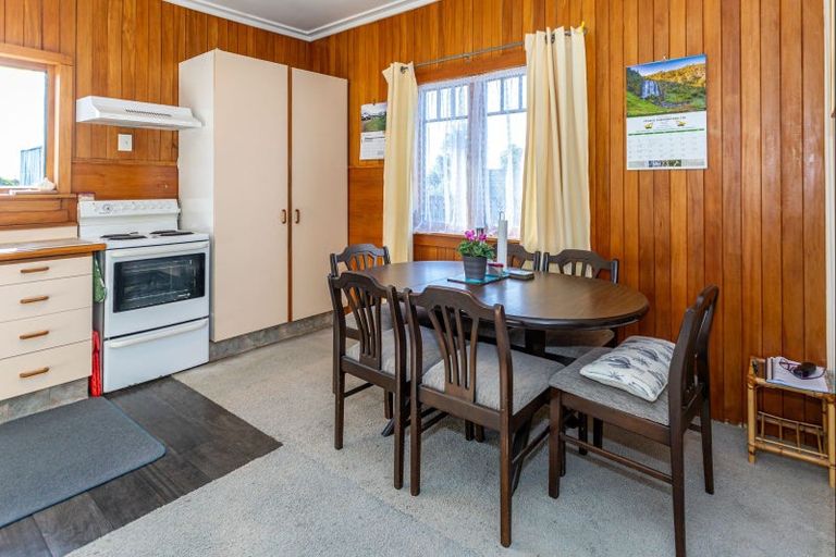 Photo of property in 677 State Highway 25, Waitakaruru, Thames, 3576