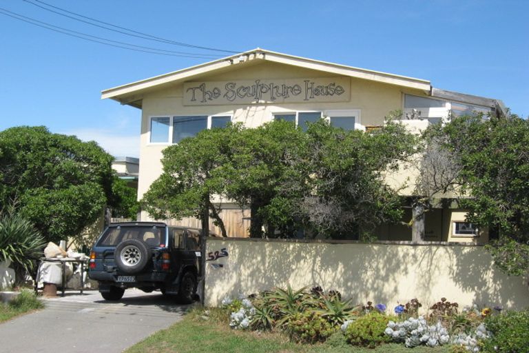 Photo of property in 525 Marine Parade, South New Brighton, Christchurch, 8062