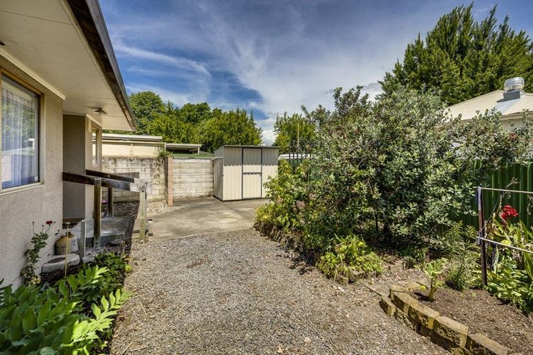 Photo of property in 2/525 Fenwick Street, Mayfair, Hastings, 4122