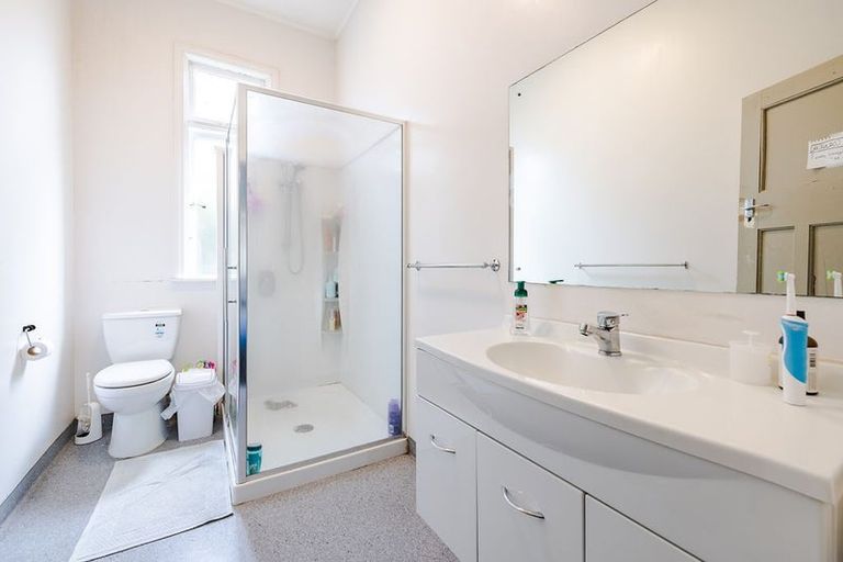 Photo of property in 24 Gladstone Road, North East Valley, Dunedin, 9010