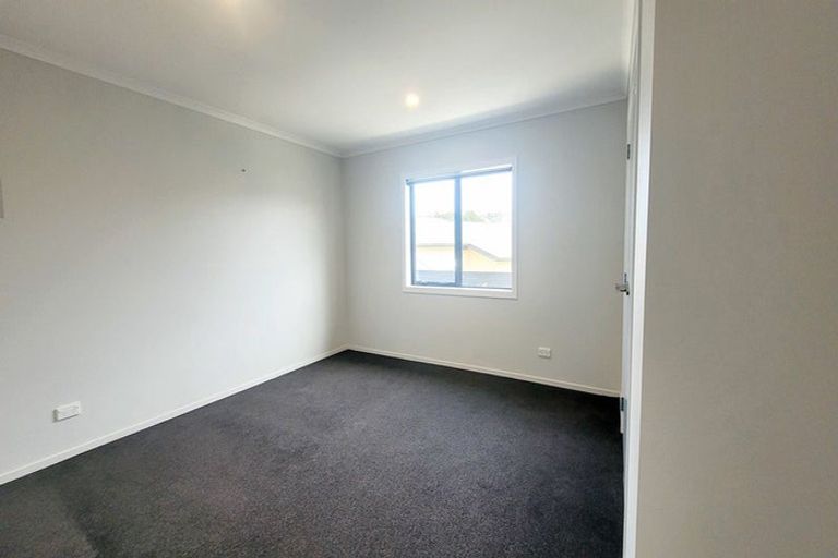Photo of property in 12 Mo Street, Camborne, Porirua, 5026