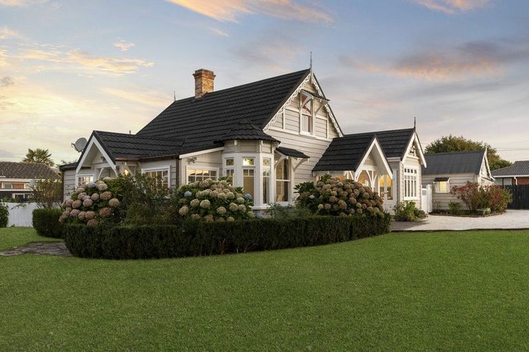 Photo of property in 128 Gray Avenue, Papatoetoe, Auckland, 2024