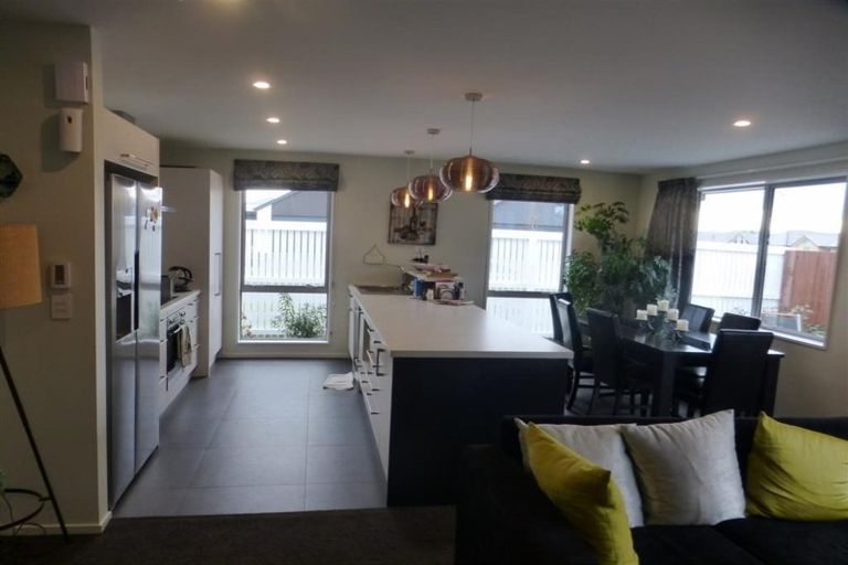 Photo of property in 20 Luxembourg Crescent, Halswell, Christchurch, 8025