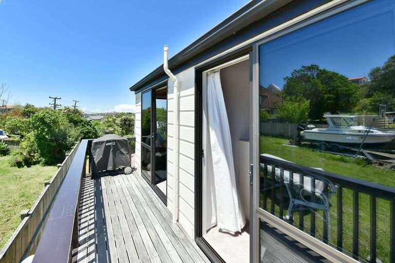 Photo of property in 56a Swann Beach Road, Stanmore Bay, Whangaparaoa, 0932