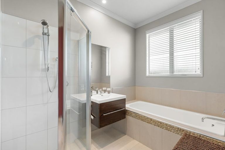 Photo of property in 141 Aston Drive, Waimairi Beach, Christchurch, 8083