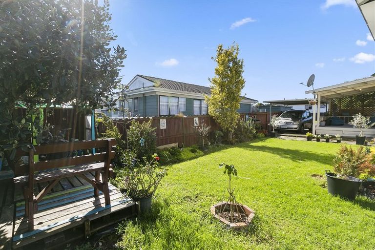 Photo of property in 200 Waitemata Drive, Ranui, Auckland, 0612