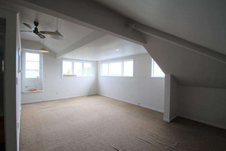 Photo of property in 2/8 Scanlan Street, Grey Lynn, Auckland, 1021