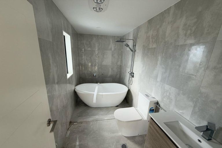 Photo of property in 10 Howe Street, Howick, Auckland, 2014