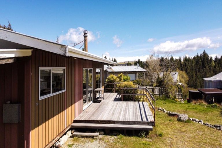 Photo of property in 19 Murray Place, Lake Tekapo, 7999
