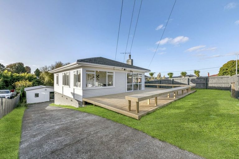 Photo of property in 3 Mountfort Street, Manurewa, Auckland, 2102