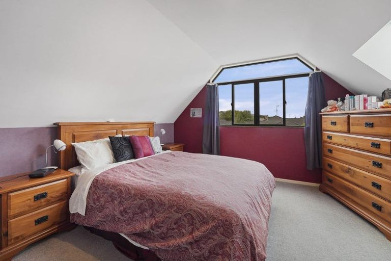 Photo of property in 112 Langdale Avenue, Paraparaumu, 5032