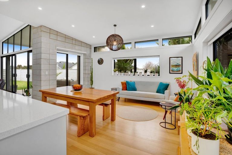 Photo of property in 9 Roka Street, Bell Block, New Plymouth, 4312