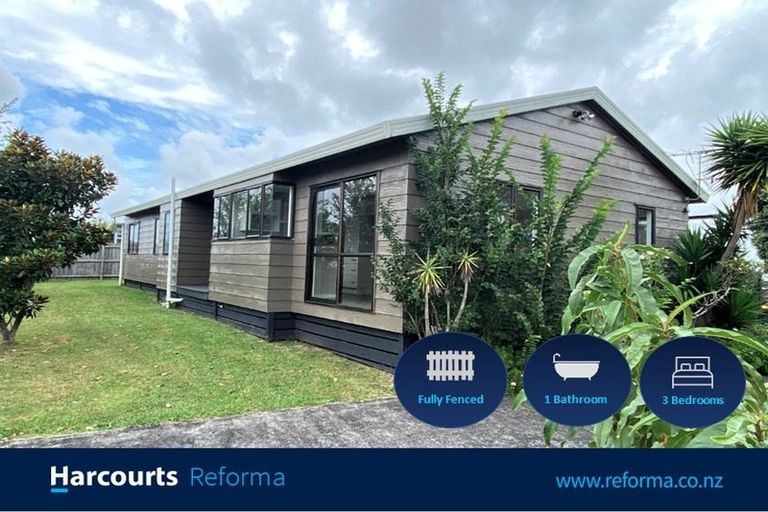 Photo of property in 20 Harbour Crest Drive, Waiuku, 2123