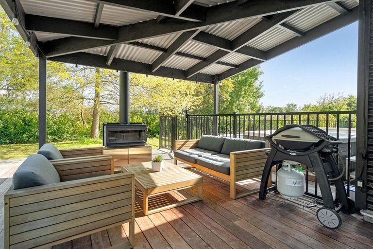 Photo of property in 17-19 Weld Street, Martinborough, 5711