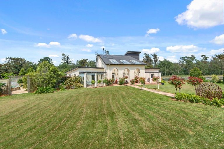 Photo of property in 591 Ridgens Road, Charing Cross, Darfield, 7671