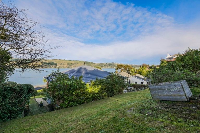 Photo of property in 309 Ravensbourne Road, Maia, Dunedin, 9022