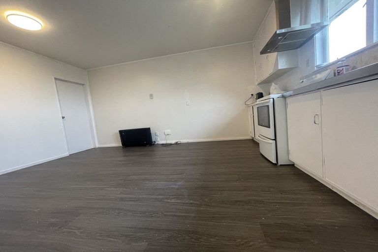 Photo of property in 1/35 Gardner Avenue, New Lynn, Auckland, 0600