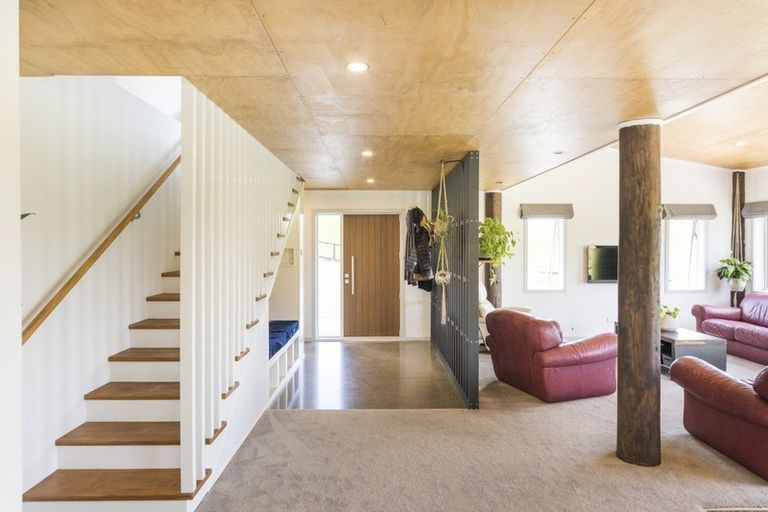 Photo of property in 34 Highland View Drive, Tokomaru, Palmerston North, 4474