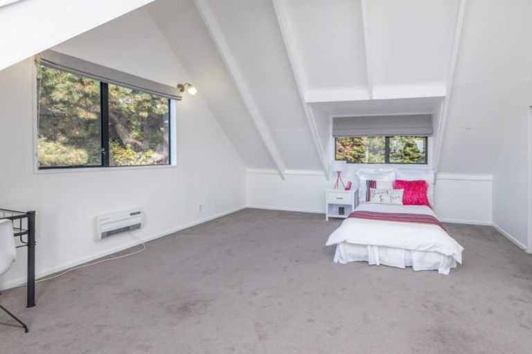 Photo of property in 64 Effingham Street, North New Brighton, Christchurch, 8083