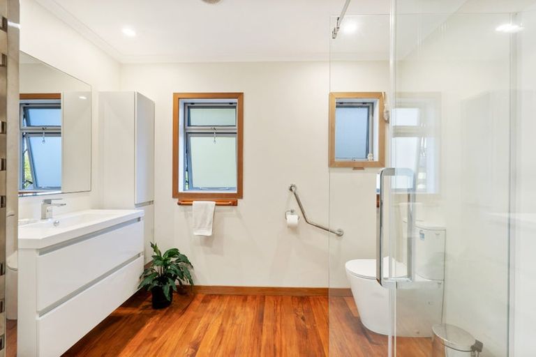 Photo of property in 15 Punga Grove Avenue, Riverside, Whangarei, 0112