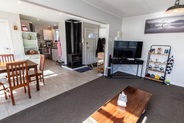Photo of property in 32 Rimutaka Street, Trentham, Upper Hutt, 5018