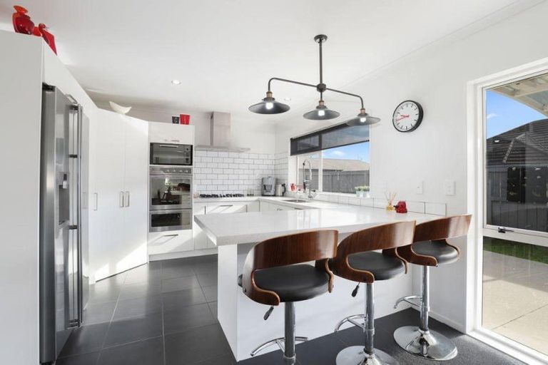 Photo of property in 4 Vermont Court, Huntington, Hamilton, 3210