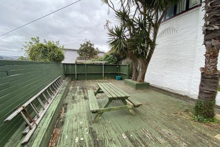 Photo of property in 155 Owen Street, Newtown, Wellington, 6021