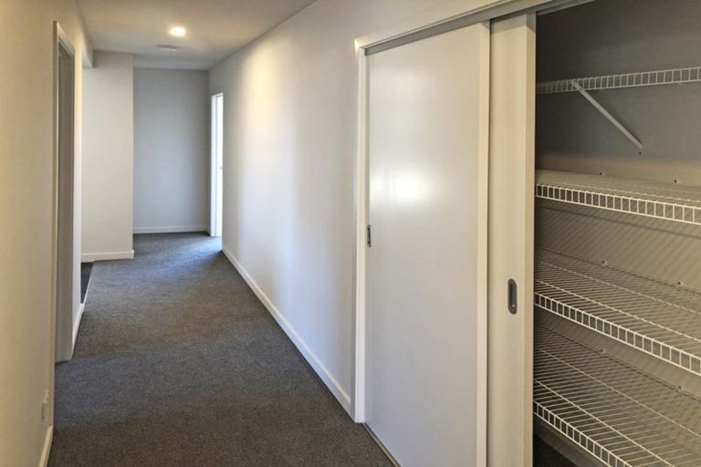 Photo of property in 15 Bannister Street, Jacks Point, Queenstown, 9371