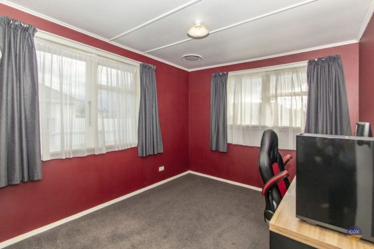 Photo of property in 20 Neal Crescent, Onekawa, Napier, 4110
