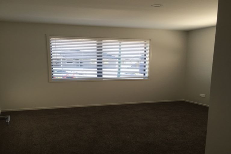 Photo of property in 18 Cupples Street, Papamoa Beach, Papamoa, 3118