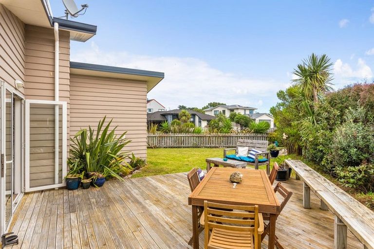 Photo of property in 6 Telford Way, Raumati Beach, Paraparaumu, 5032