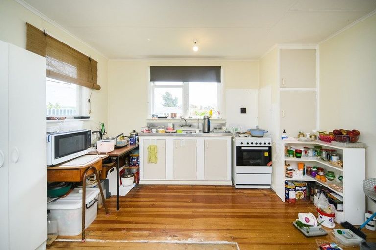 Photo of property in 34 Crewe Crescent, Hokowhitu, Palmerston North, 4410