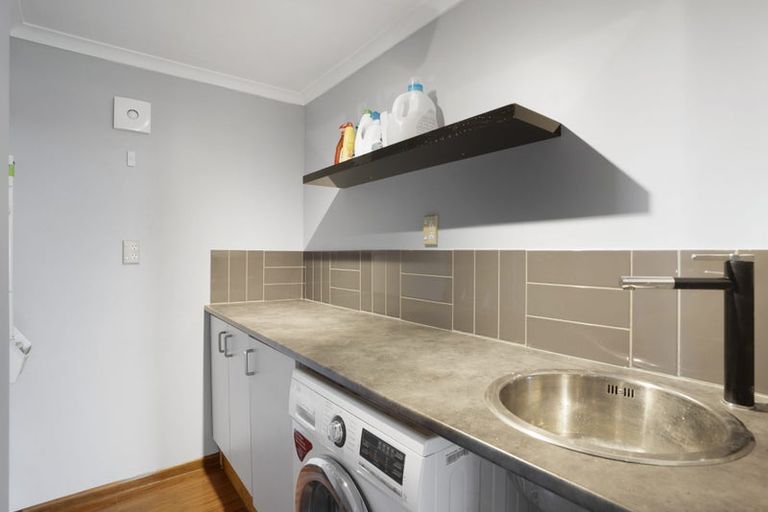 Photo of property in 18a Ridge Road, Howick, Auckland, 2014