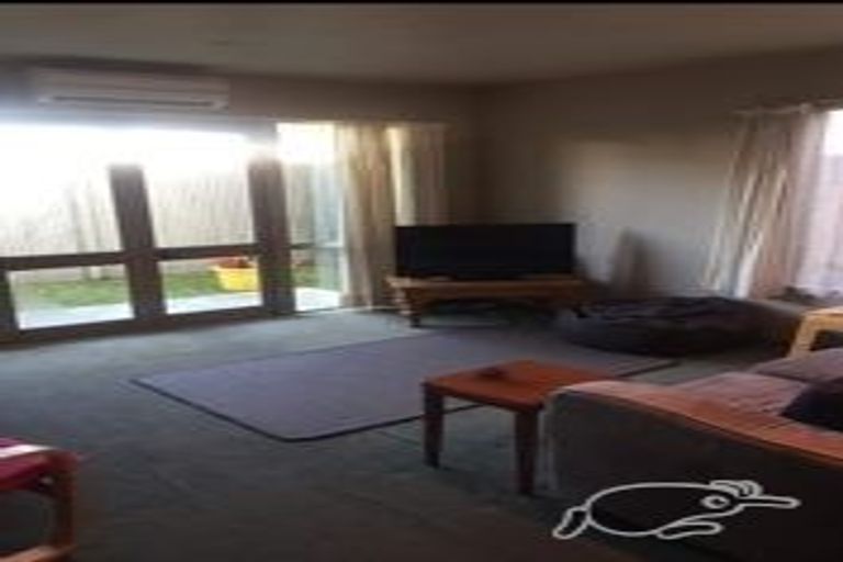 Photo of property in 3/17 Longley Place, Addington, Christchurch, 8024