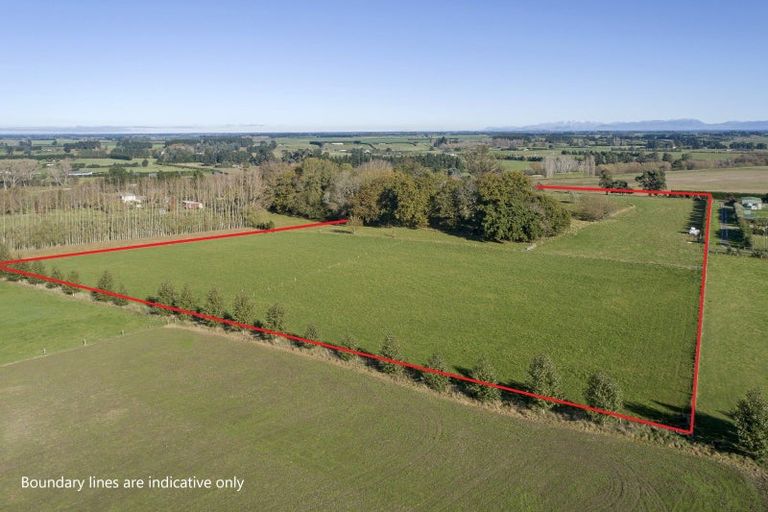 Photo of property in 982a Oxford Road, Fernside, Rangiora, 7471