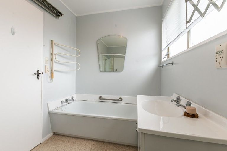 Photo of property in 1/23 Reading Street, Karori, Wellington, 6012