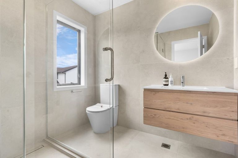 Photo of property in 38 Anchorage Drive, Karaka, Papakura, 2113